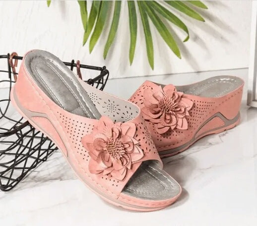 LILIA | Orthopedic Sandals