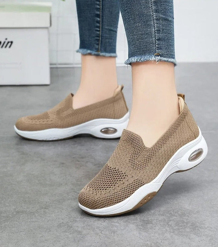 EasyStep™ | Orthopaedic walking shoes with arch support