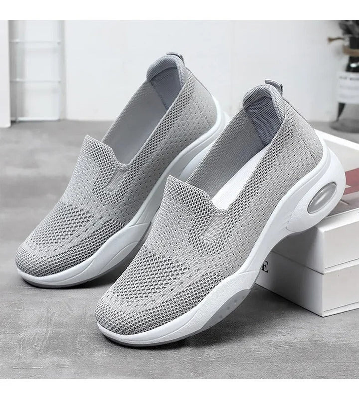 EasyStep™ | Orthopaedic walking shoes with arch support